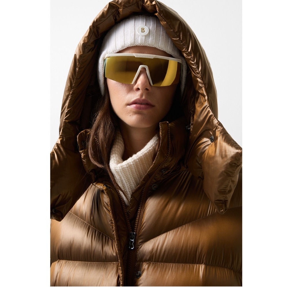 BOGNER Beate Down Coat In Hazel
Women's Size S original $1450 - Picture 2 of 16